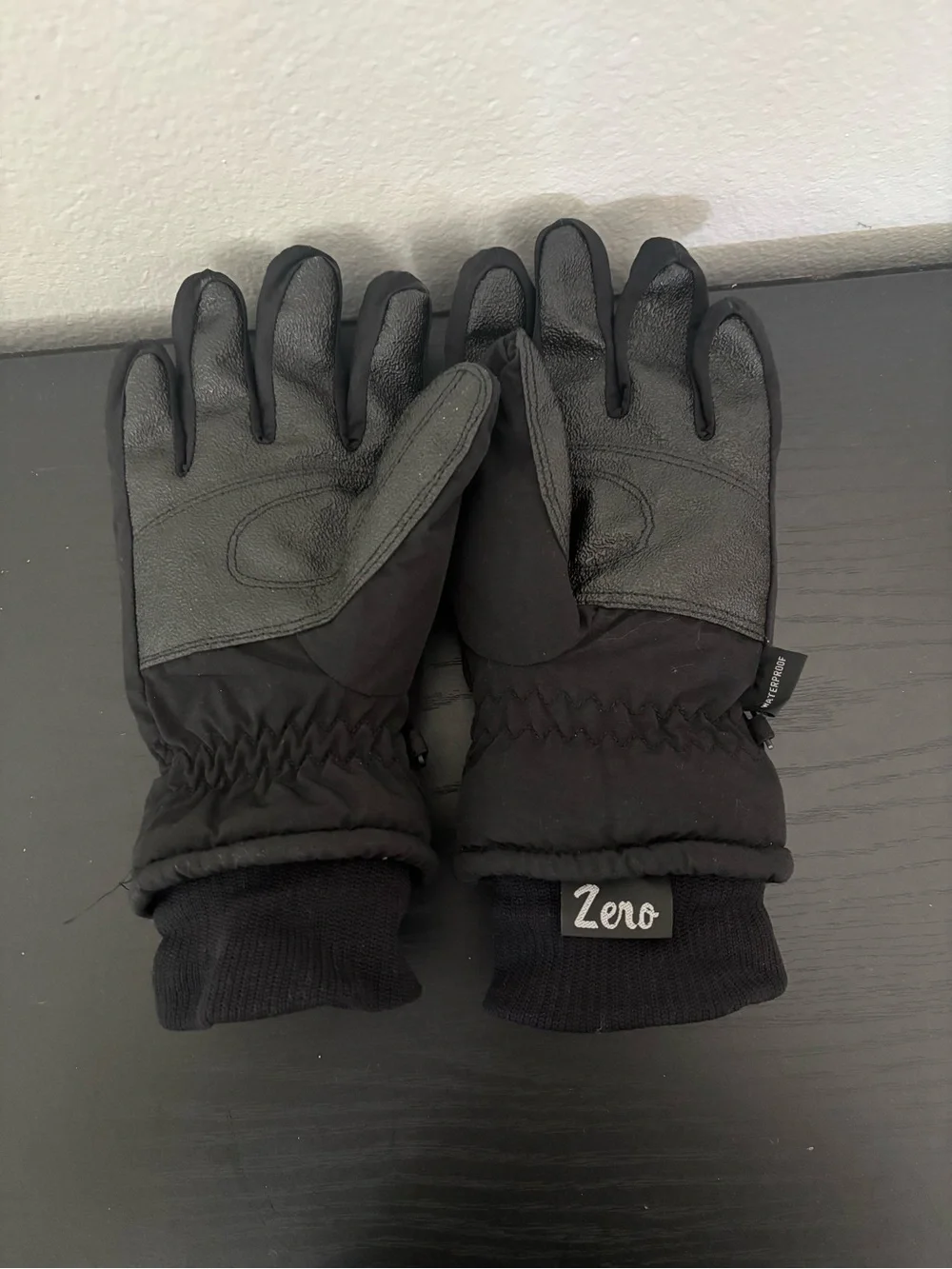 Zero Outdoor Snow Gloves Women’s Medium